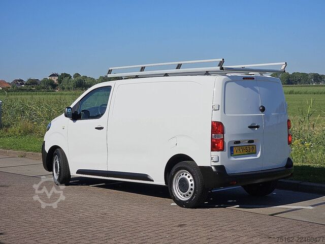 High-roof van OPEL VIVARO 1.5 L2 NAP Euro6 3-Zits!