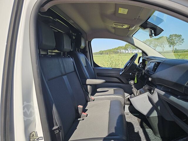 High-roof van OPEL VIVARO 1.5 L2 NAP Euro6 3-Zits!