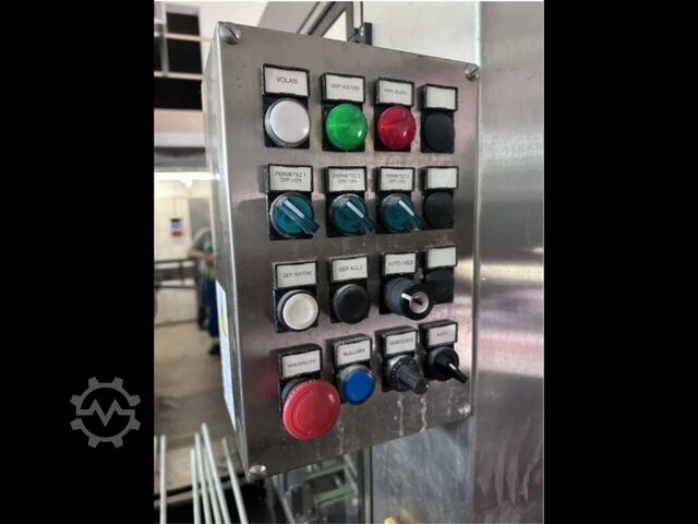 Used KOSME rotary bottle filling machine Kosme 