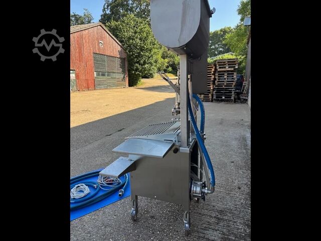 Used SRAML RBB-LT300 bag in box filler machine  - Year 2023 Sraml RBB-LT300