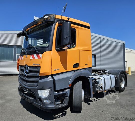 Standard tractor unit Mercedes-Benz Actros 1846 LS 4x2