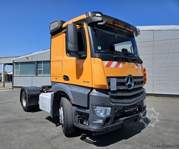 Standard tractor unit Mercedes-Benz Actros 1846 LS 4x2