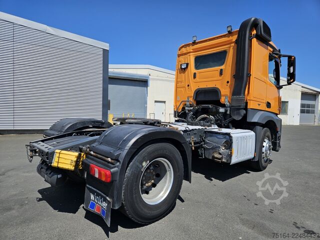Standard tractor unit Mercedes-Benz Actros 1846 LS 4x2