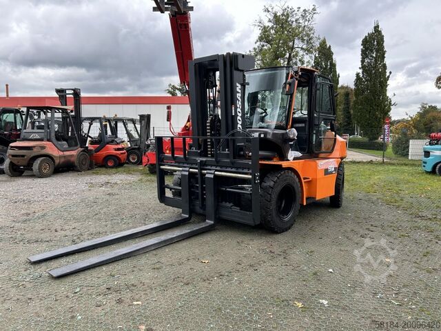Diesel Forklift Doosan D90S-9