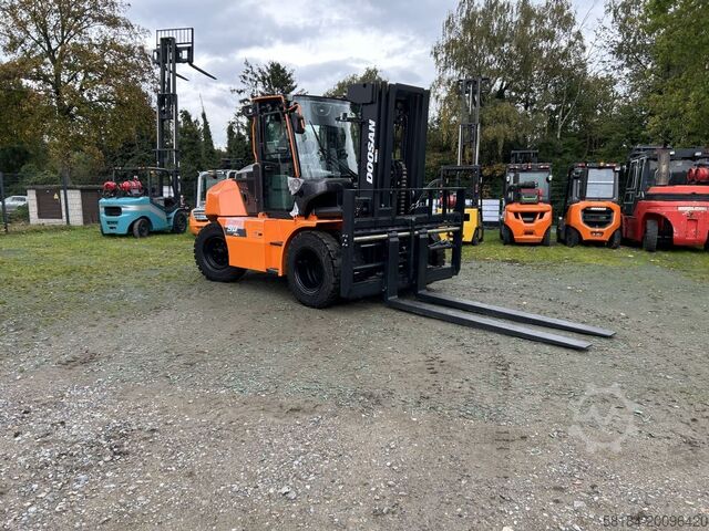 Diesel Forklift Doosan D90S-9
