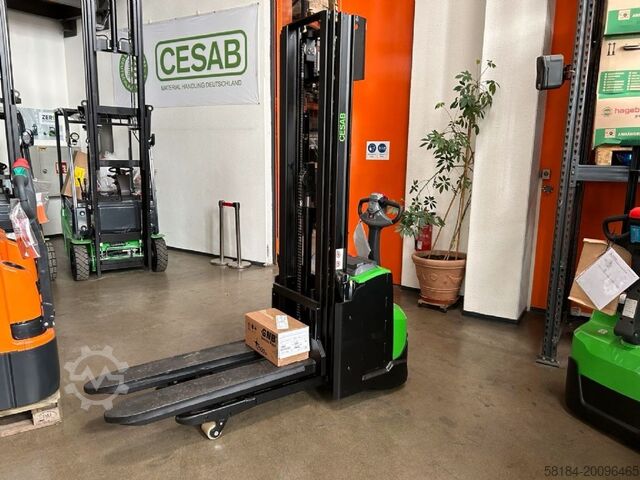 High Lift stacker Cesab S214L