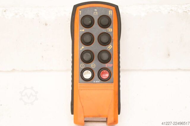 Radio remote control crane operation HBC radiomatic FSE 514
