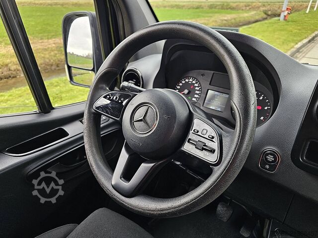 Hochdachkombi MERCEDES-BENZ SPRINTER 214 L2H1 Trekhaak Navi!