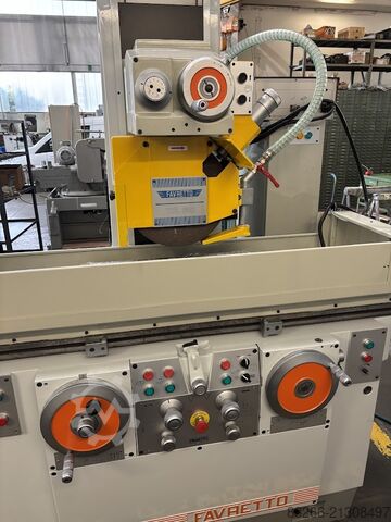 Surface grinding machine FAVRETTO 