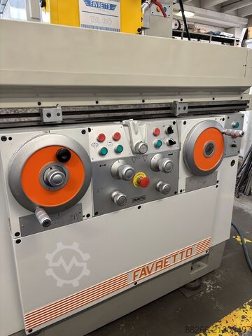 Surface grinding machine FAVRETTO 