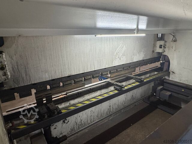 Abkantpresse Baykal APHS 41240