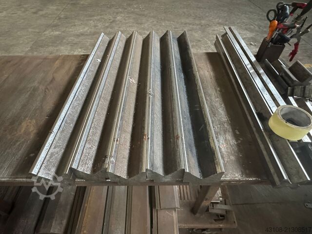 Abkantpresse Baykal APHS 41240