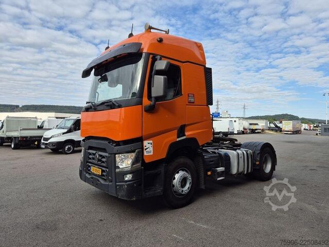 Standard tractor unit Renault C-Series