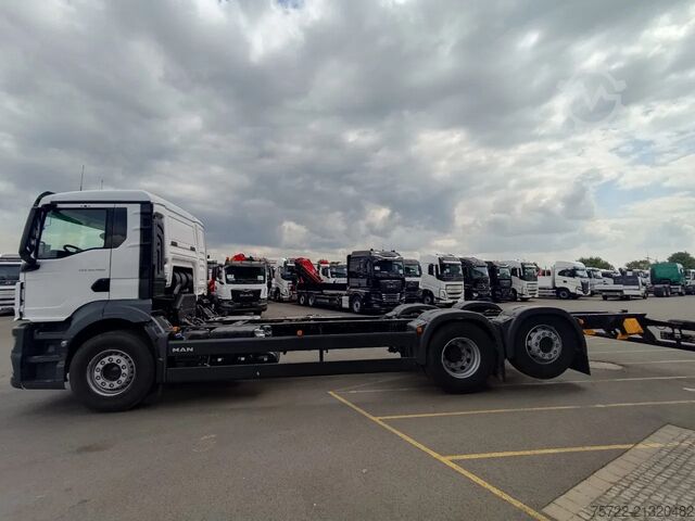 Fahrgestell mit Fahrerhaus MAN TGS 26.480 6x2-4 LL Fahrgestell