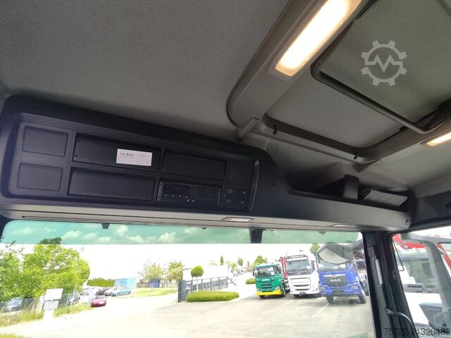 Fahrgestell mit Fahrerhaus MAN TGS 26.480 6x2-4 LL Fahrgestell