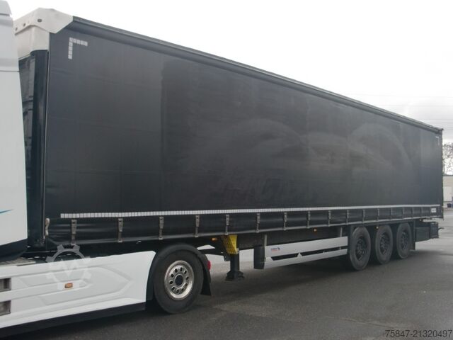 Auflieger mit Pritsche & Plane Schmitz Cargobull SCS 24/L Liftachse