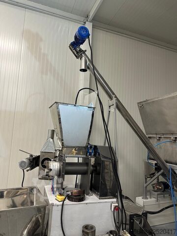 Extrusion line for food  