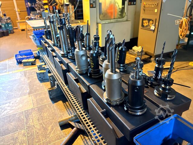 Posten SK 40 Werkzeugaufnahmen SK 40 Tool Holders