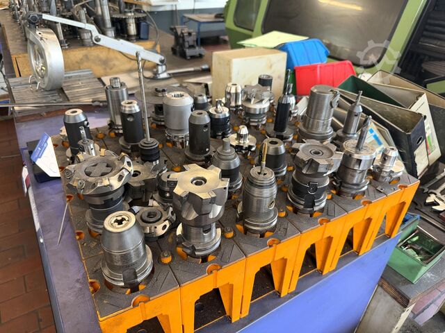 Posten SK 40 Werkzeugaufnahmen SK 40 Tool Holders