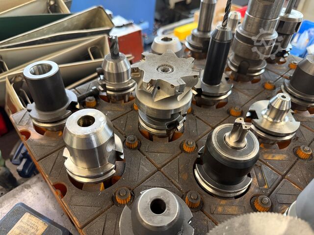 Posten SK 40 Werkzeugaufnahmen SK 40 Tool Holders
