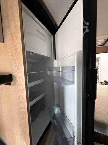 Kastenwagen Wohnmobil / Campervan Pilote Joa 60G | FIAT Ducato L3H2 2.2 Mjet 180 CV Automatico | 2024