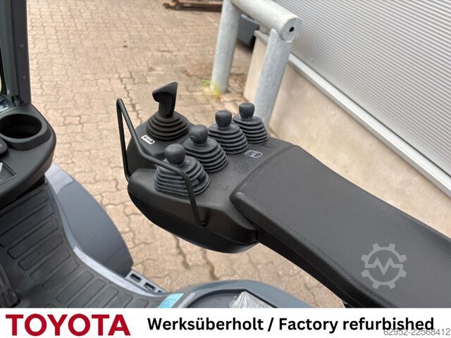 LPG Forklifts Toyota 02-8 FGF 25