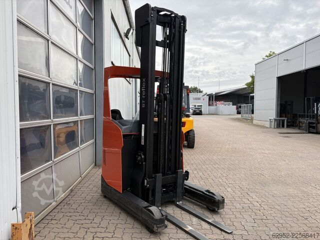 Reach Truck Toyota RRE 160 H/ Waage!