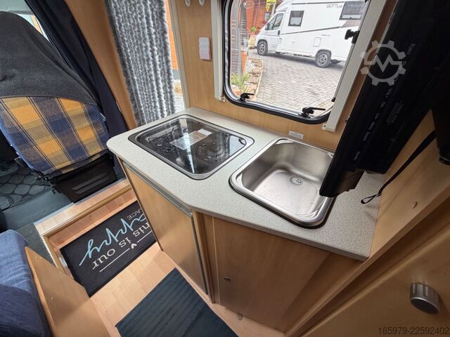 Teilintegriertes Wohnmobil DETHLEFFS Globebus