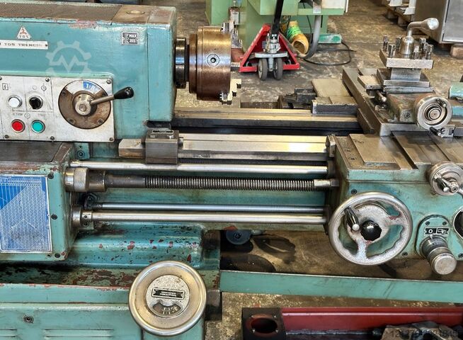 Leit- und Zugspindeldrehmaschine TOS- TRENCIN SV 18 RA