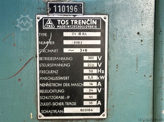 Leit- und Zugspindeldrehmaschine TOS- TRENCIN SV 18 RA