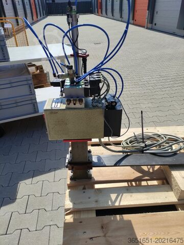 Sprue or small parts removal Geiger Handling EA Mini