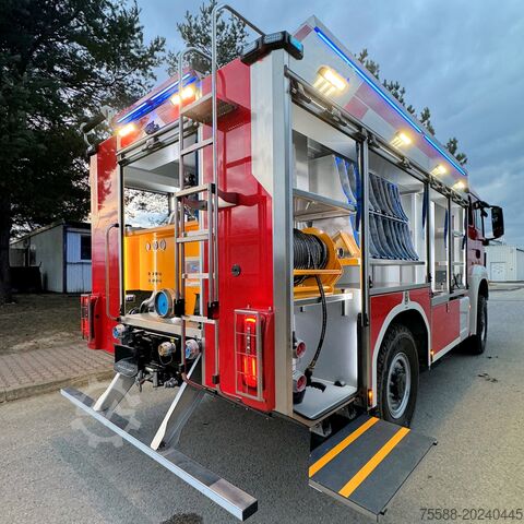 Fire truck / water tank fire engine MAN TGS 18.510 TLF 4000 Allrad 4x4 Feuerwehr