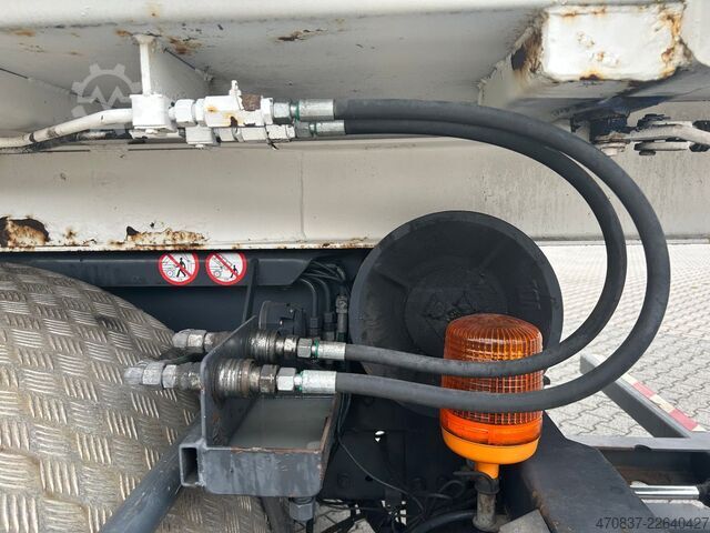 Abrollkipper MERCEDES-BENZ Actors 3241 / 8x2-6 / Atlas 165 + Funk / VDL