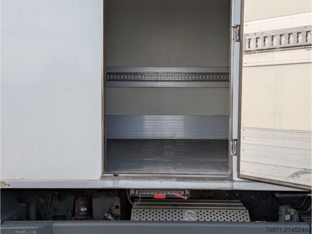 Refrigerated truck Mercedes-Benz Atego 1223 Kühlkoffer+LBW*Autom Tempo Klima SHZ