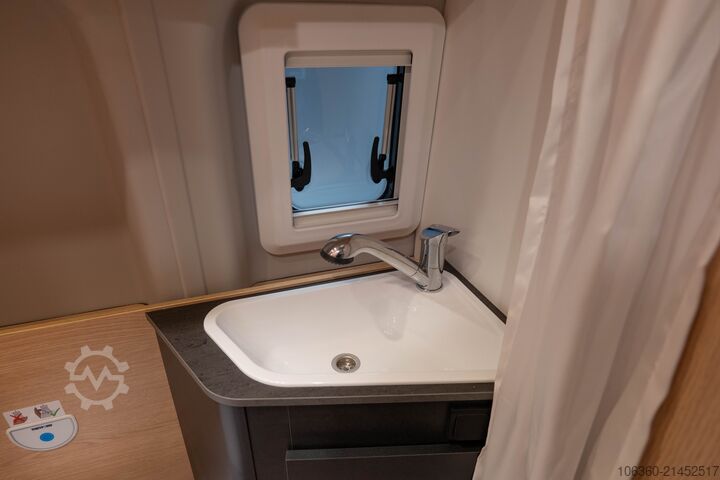 SUNLIGHT CLIFF 4X4 GREENTREK MINI VAN with W.C., new SUNLIGHT Cliff 4x4 Greentrek