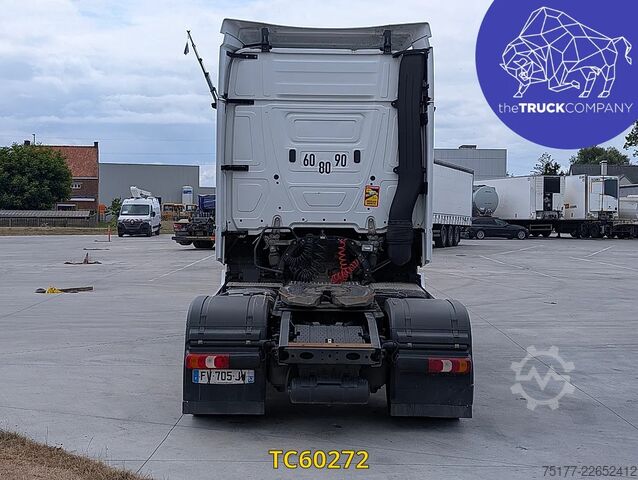 Standard-SZM Mercedes-Benz Actros 1845