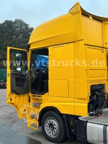 Volume tractor unit DAF XF 480 Retarder Mega Voll Luft Standklima