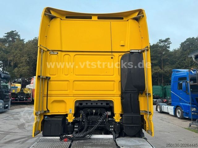 Volume tractor unit DAF XF 480 Retarder Mega Voll Luft Standklima