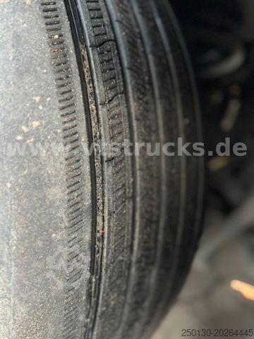 Volume tractor unit DAF XF 480 Retarder Mega Voll Luft Standklima