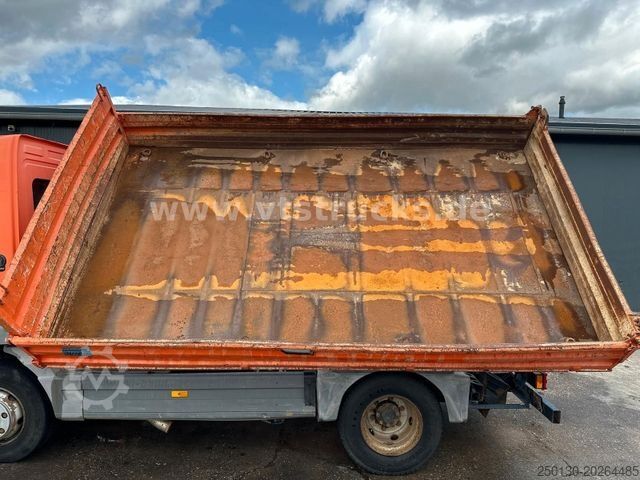 Tipper van MERCEDES-BENZ Atego 818 K 4x2 Meiler-DSK
