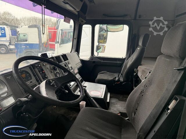 Hakenarmsystem MAN 26.403 6x2 met Stuuras, Handgeschakeld