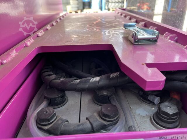 Stacker sit on Linde L16RDG