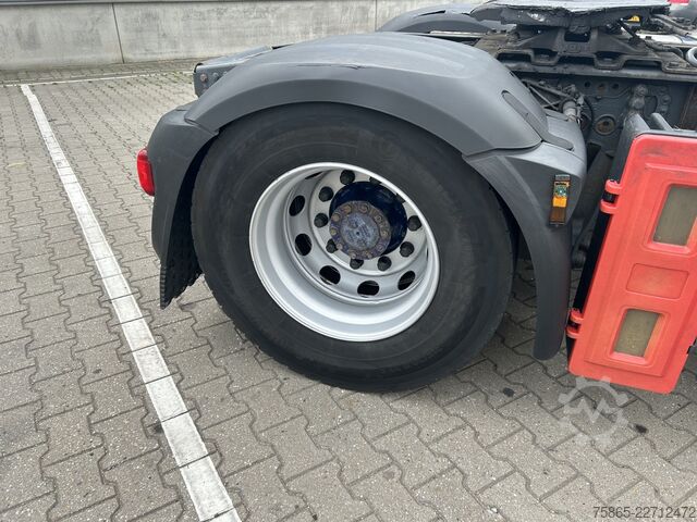 Standard-SZM DAF XF 460 FT SC / 927 dkm / Tacho V2 / Night AC / ...
