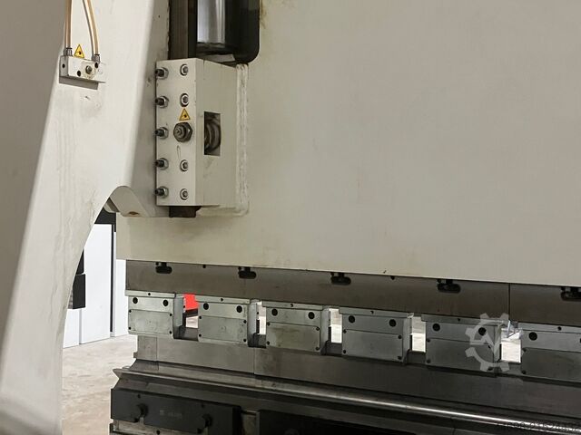 Abkantpresse Baykal APHS 31300