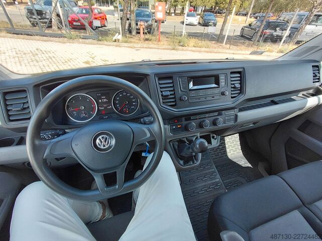 Transporter mit Koffer VW Crafter 2.0 SCR TDI 35 L4H3