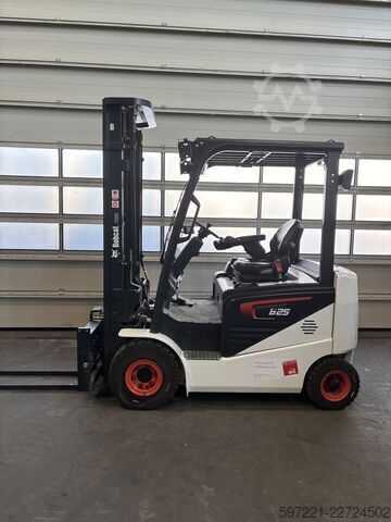 Elektrisch – 4 Räder Bobcat B25NS mit Garantie bis 2030