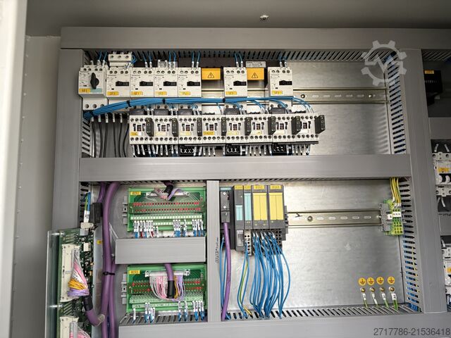 Vertikales Bearbeitungszentrum Spinner MVC 1000