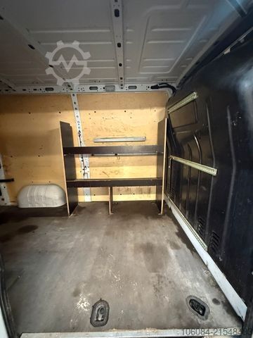 Kastenwagen hoch RENAULT Master Kasten L2H2 Komfort Klima Tempomat PDC