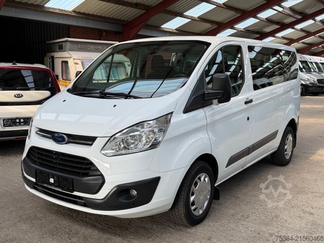Kleinbus FORD Transit Custom 2.0 TdCi L1H1 9Sitze Motor Defect
