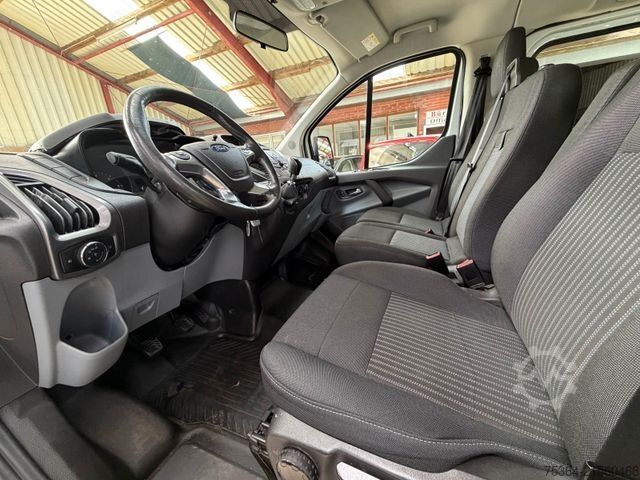 Kleinbus FORD Transit Custom 2.0 TdCi L1H1 9Sitze Motor Defect